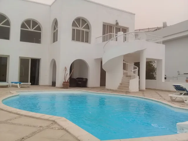 Carlton Luxury Villa