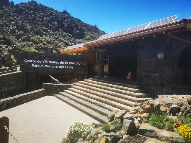 El Portillo Visitor Center