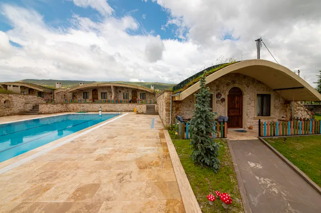 Cappadocia Yamaç Evleri