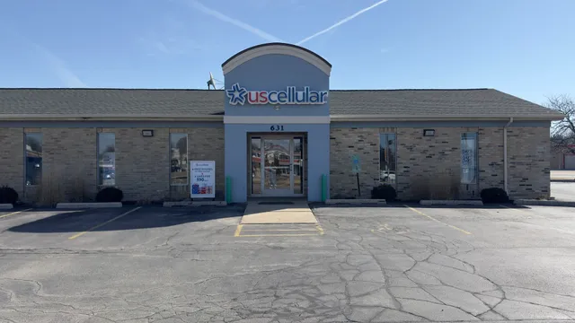 Authorized Retailer UScellular & T-Mobile