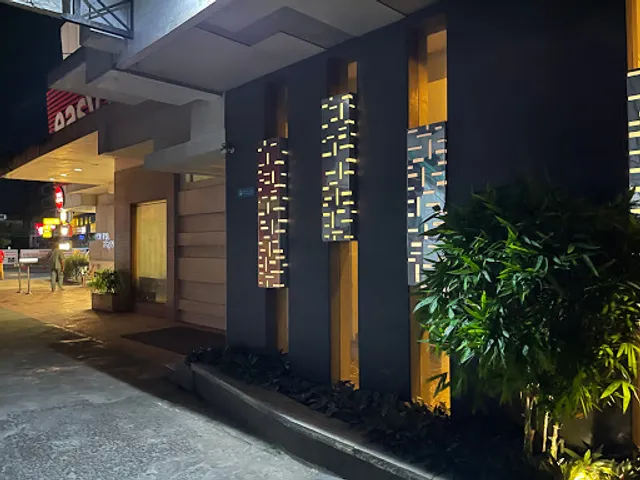 Gazania Mezban Restaurant