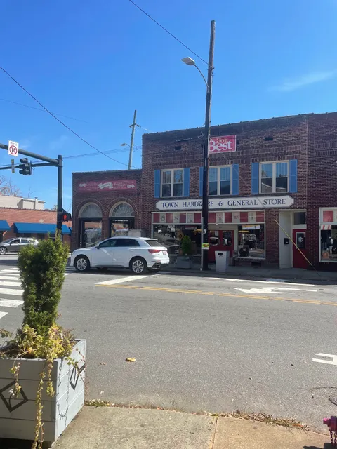 Town Hardware & General Store