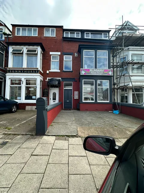 Runway Guest House Blackpool