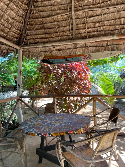 Restaurant Stone Village & The Dream Garden bungalow