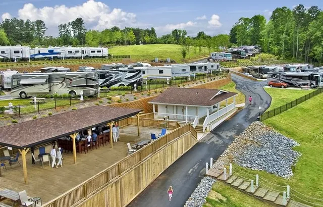 Lake Norman Motor Coach Resort