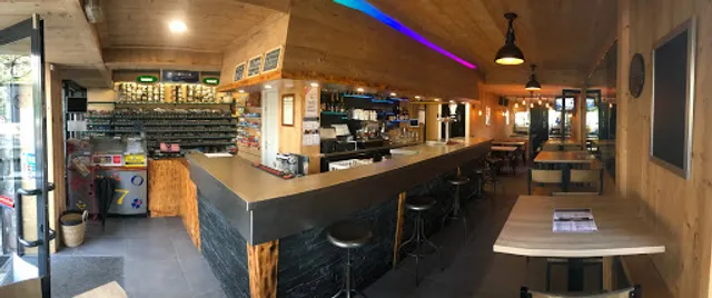 Les Sangliers À Moustaches Bar - Tabac