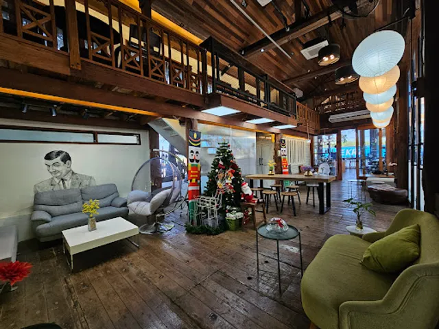 สวนไซทองไส้กรอก (ไส้อั่ว) เผาเตาดิน 1988 — Suan Sai Thong Clay Oven Sausage