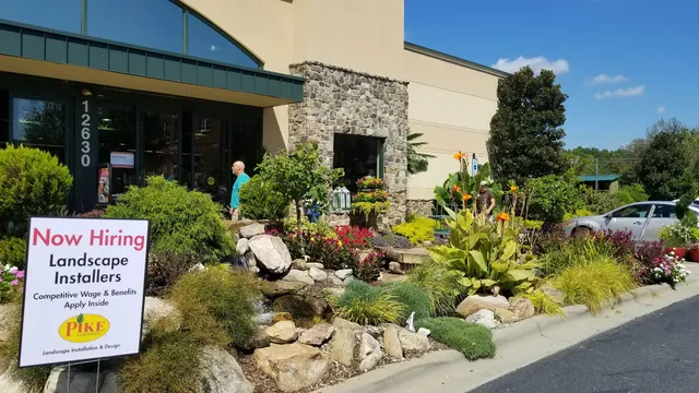 Toringdon Circle Shopping Center