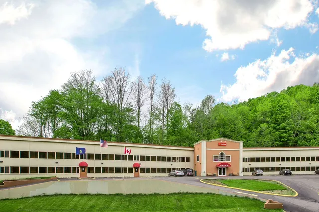 Econo Lodge Montpelier I-89