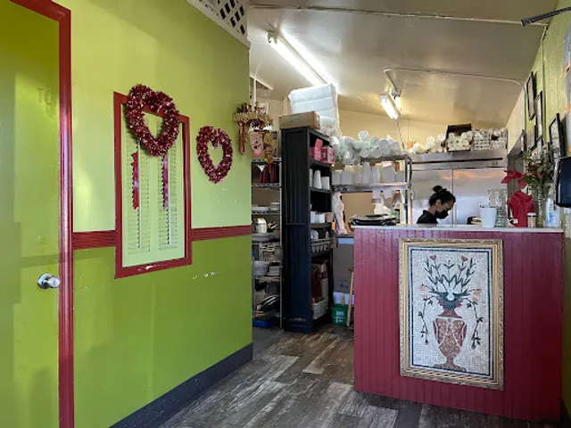 Toi's Thai Kitchen ( Take out only )