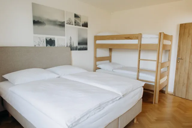 FamilyVilla, new 4 Luxury Big Apartments, parking