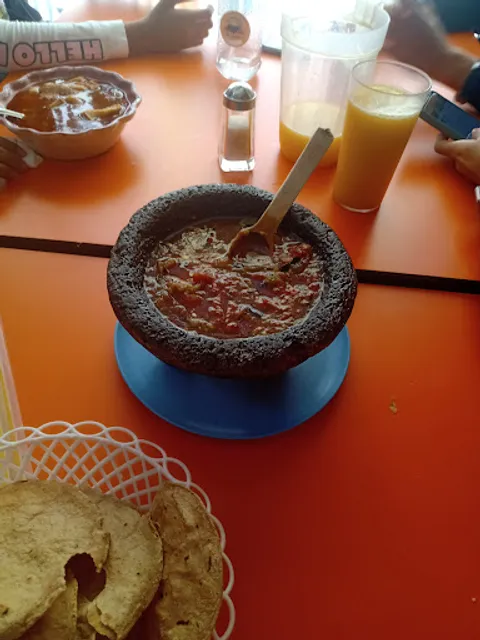 Los Molcajetes de Esther