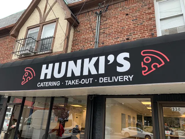 Hunki's Pizza Bar