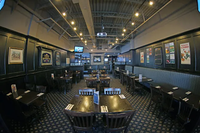 The Royal Oak - Centrepointe