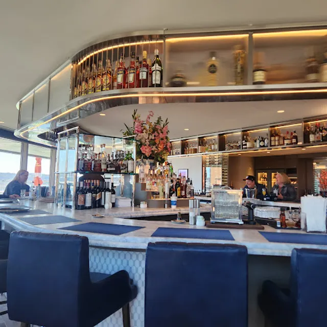 Jula's on the Potomac