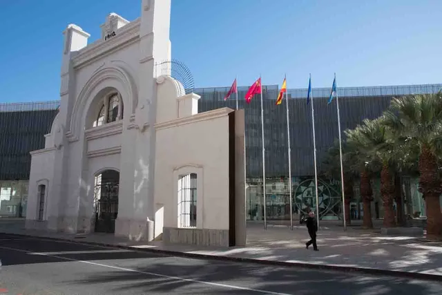 Facultad de Ciencias de la Empresa