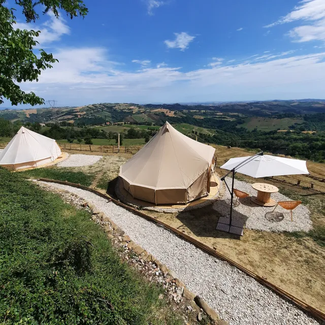 Glamping & Country House Marche Nascoste