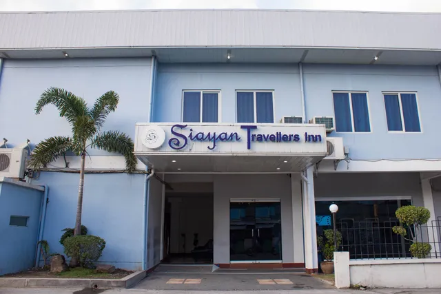 Siayan Travellers Inn