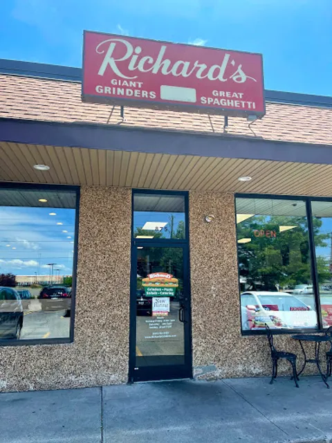 Richard's Grinders