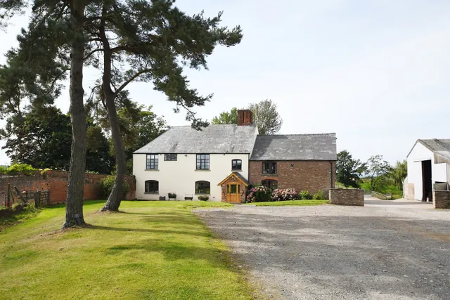 Grendon Manor Farm B&B