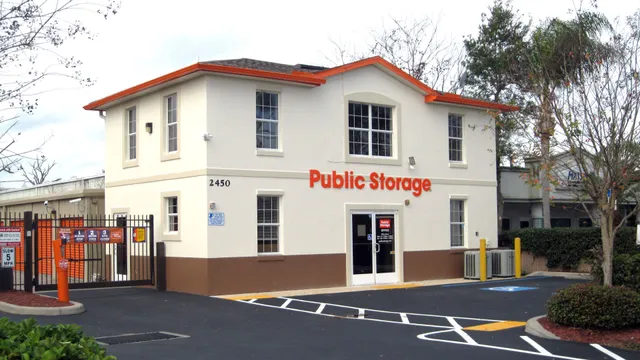 Public Storage