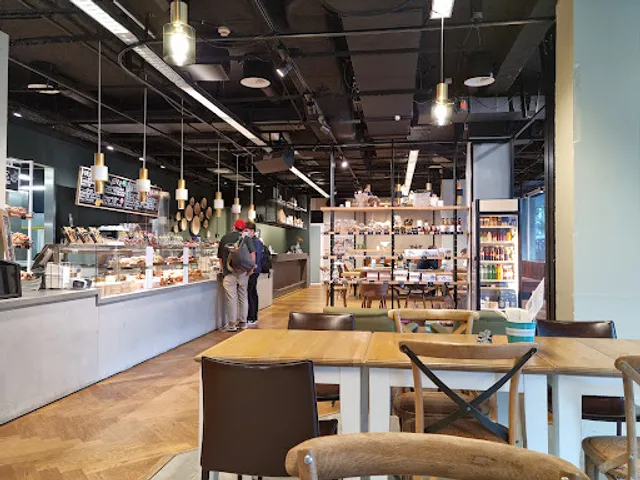 Steiner Flughafebeck AG