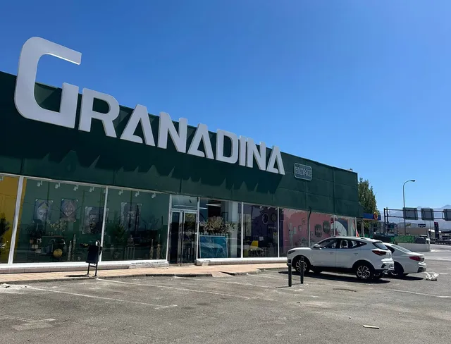 Granadina Home