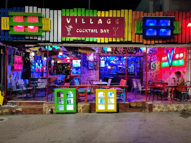 Village Bar Stalis