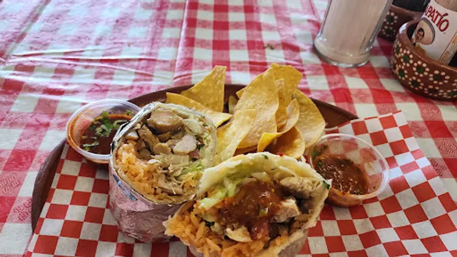 Taqueria Mi Raza Market
