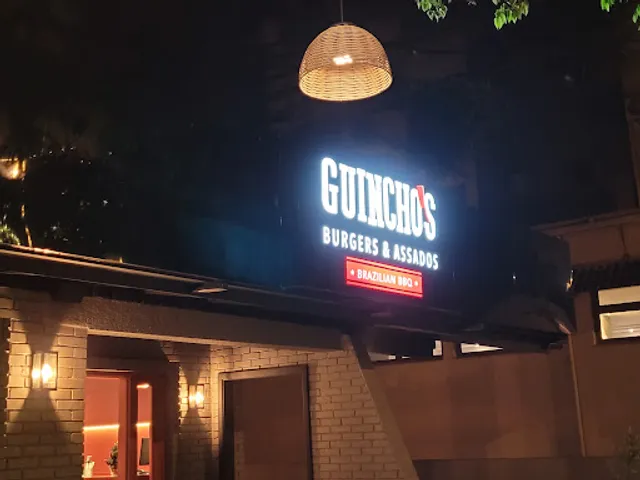Guinchos Burger e Assados Brazilian BBQ