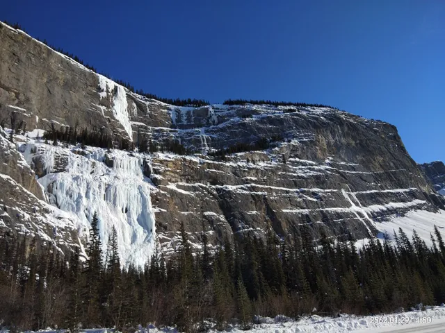 Weeping Wall viewpoint
