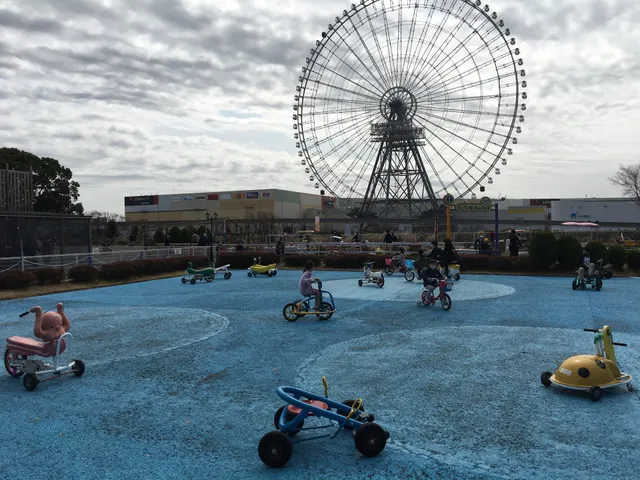 Expo fun bicycle Square