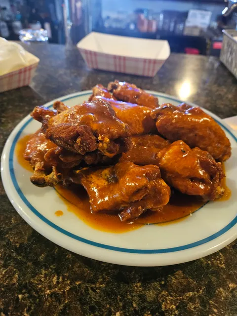 Clayt's Corner Tavern