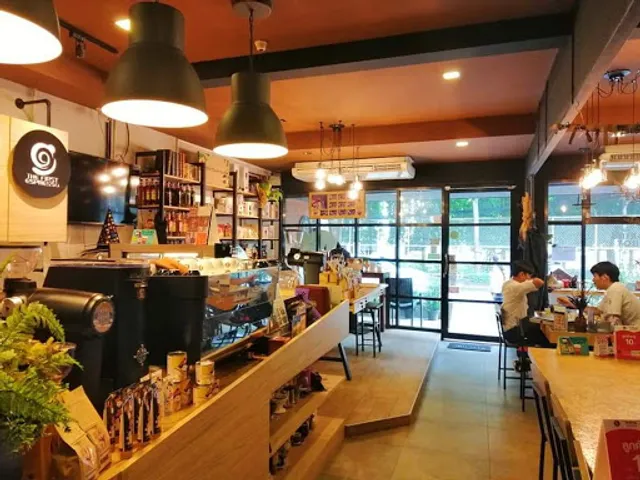 The First Espresso Roasters soi Vibhavadi Rangsit 2