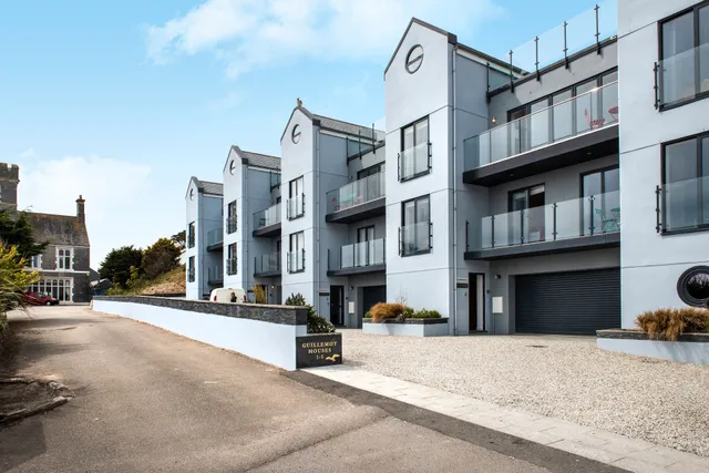 Portwrinkle Holidays