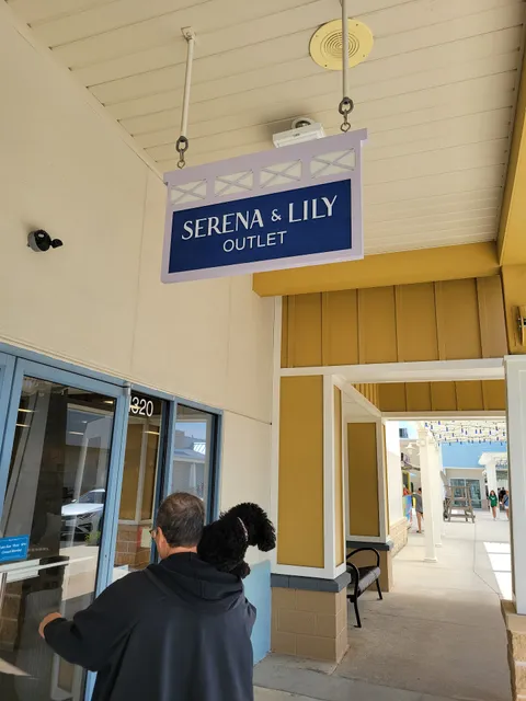 Serena & Lily Rehoboth Outlet
