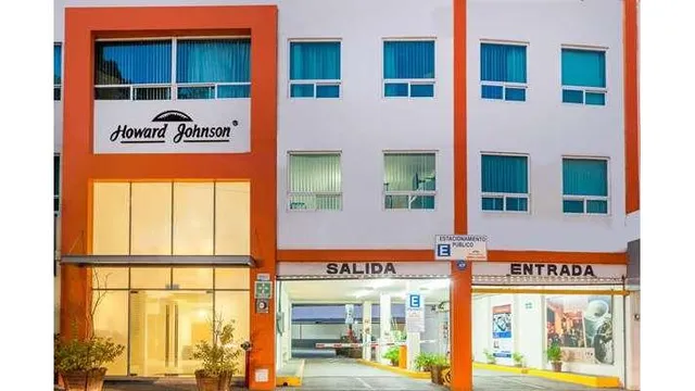 Howard Johnson Leon Avenida