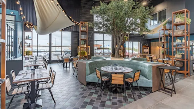 Place des Oliviers Aulnoy