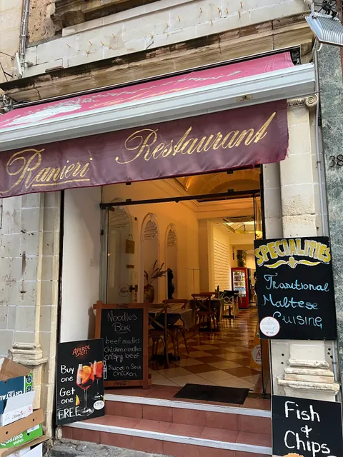 Ranieri Restaurant & Cafe