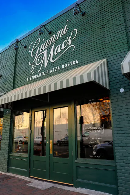 Gianni & Mac's Ristorante