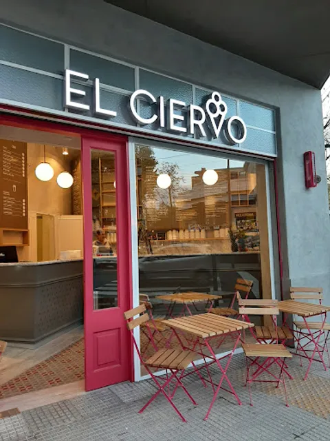 Heladeria El Ciervo - Suc. Lisandro de la Torre 299