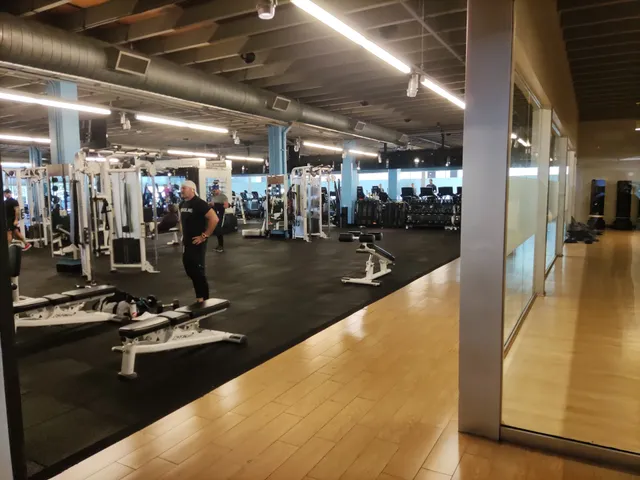 Equinox Highland Park