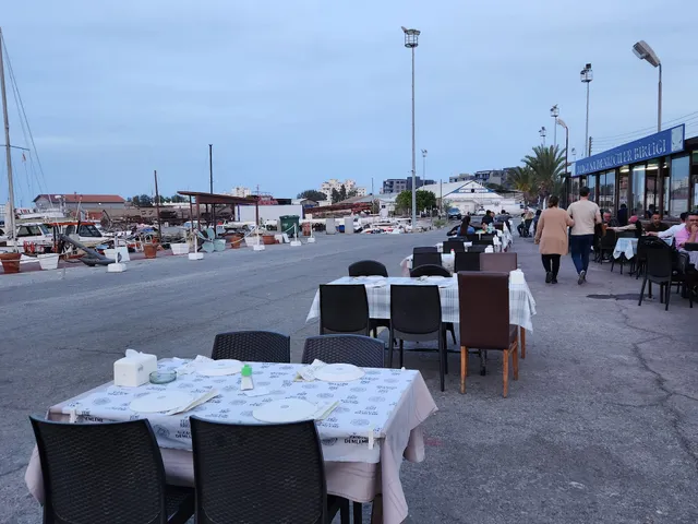 Taşkın'ın Yeri Denizciler Lokali