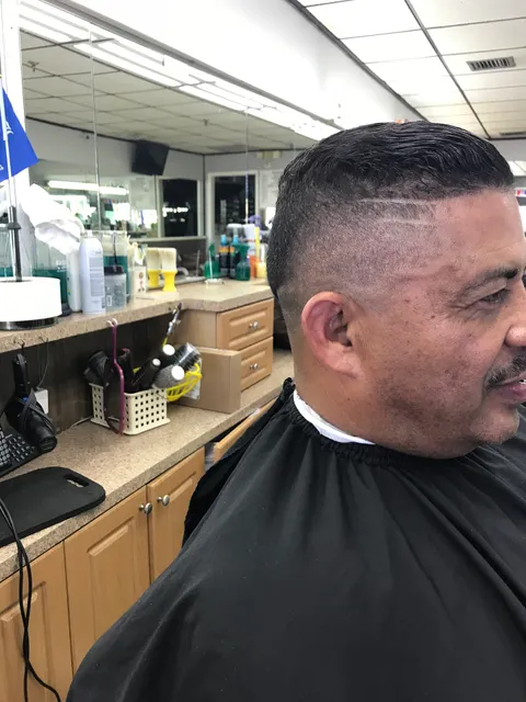 Central Plaza Barber Shop