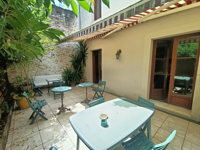 La Maison de Velours