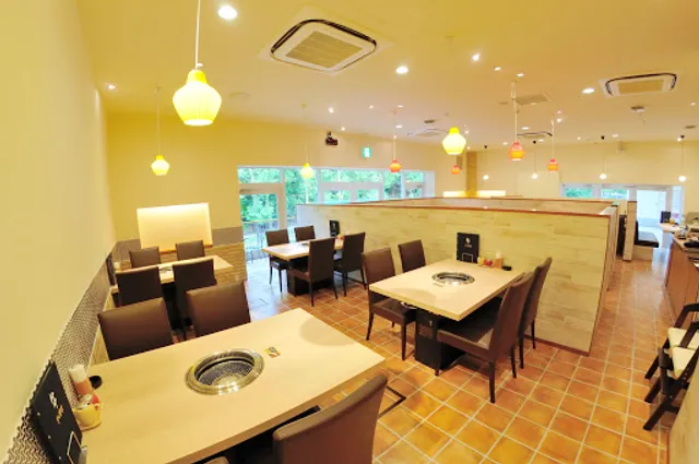 Ushisuke - Cross Garden Tama