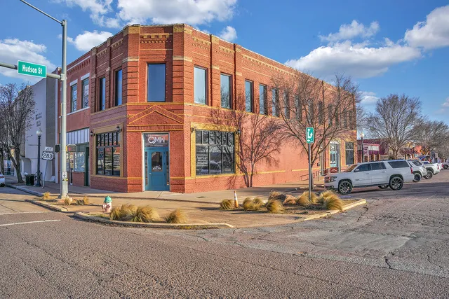 Quartz Mountain Winery