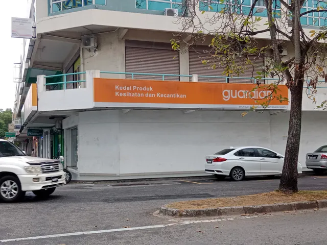 GUARDIAN KINGFISHER KOTA KINABALU