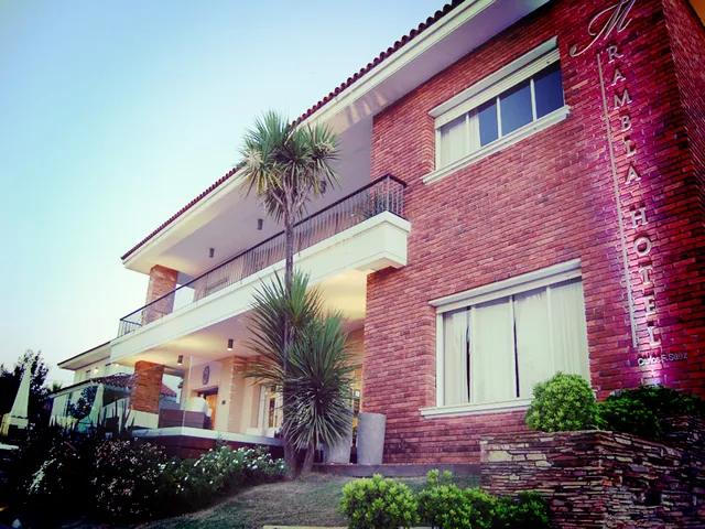 Mercedes Rambla Hotel