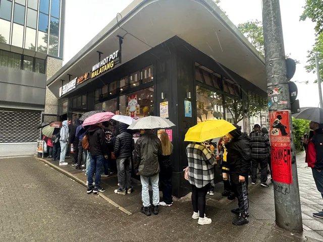 张亮麻辣烫Zhang Liang Malatang Spicy Hot Pot Düsseldorf